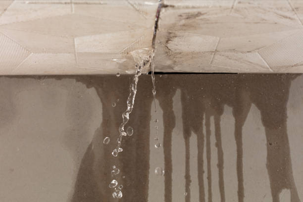 Professional Water Extraction technician working in Cross River, NY